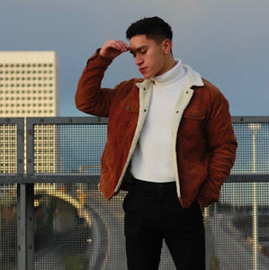 Meet your Posher, Michael